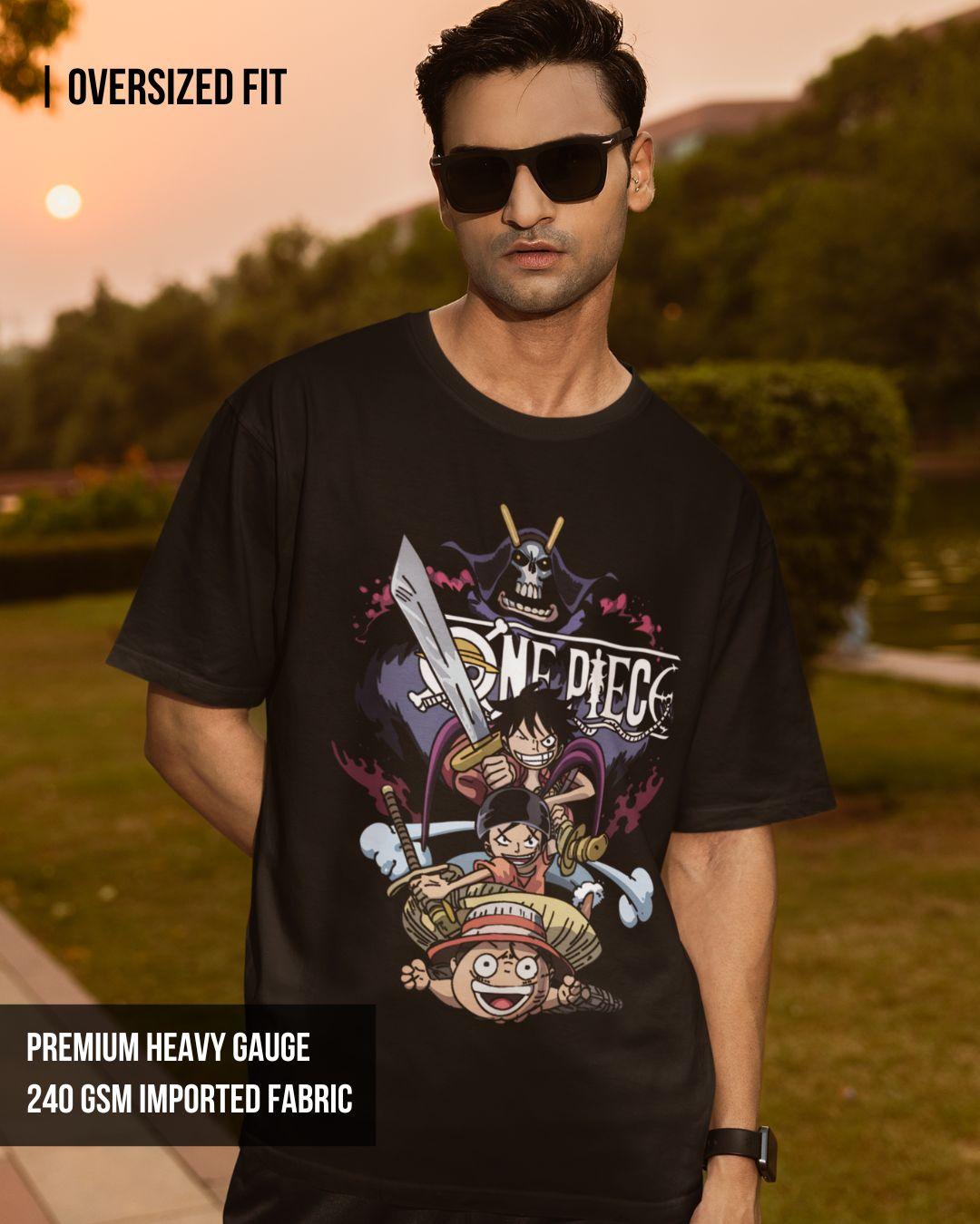 Oversized Tshirts : One Piece Family Unisex Oversized T-Shirt