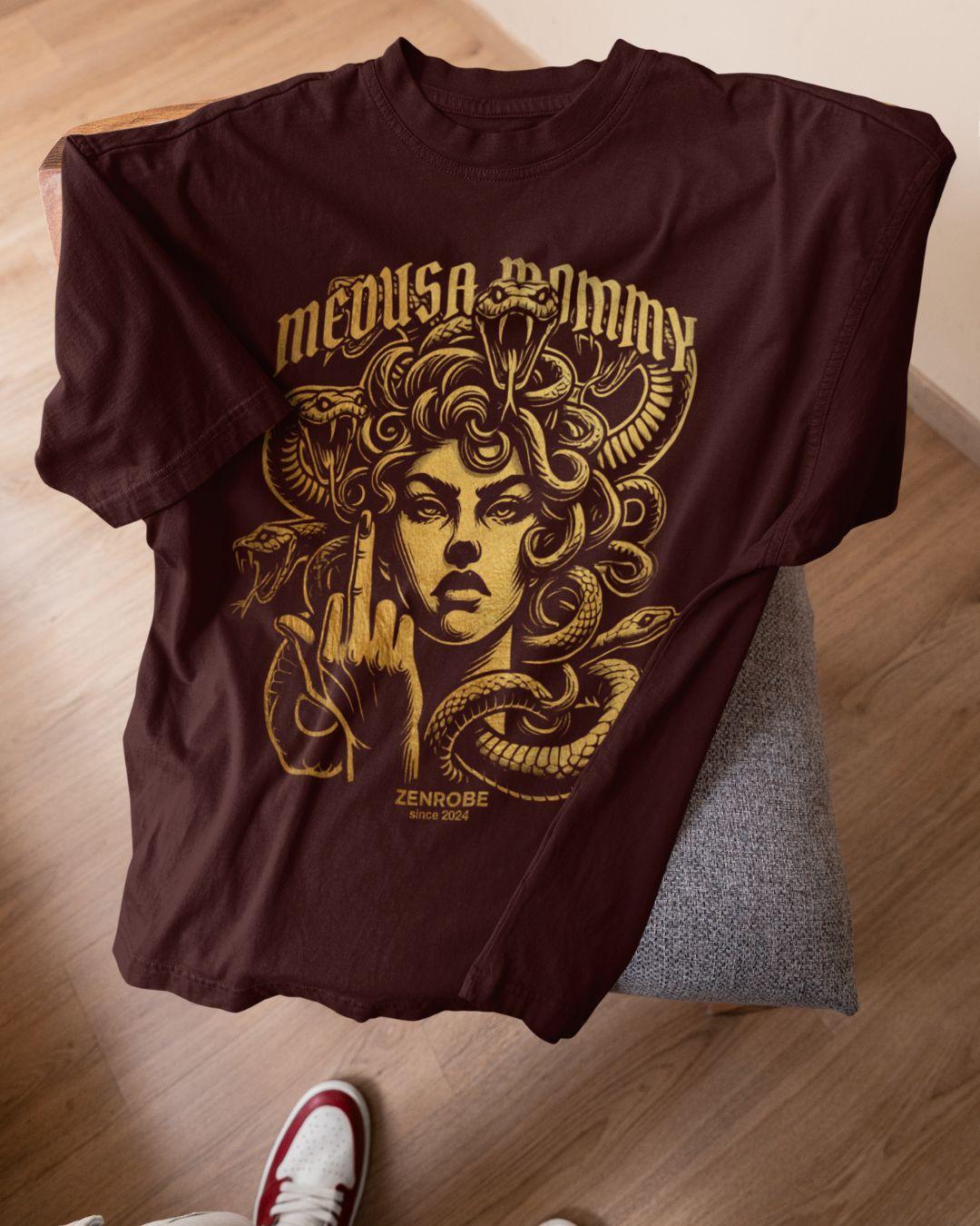Medusa Mommy Women’s Oversized T-shirt - -