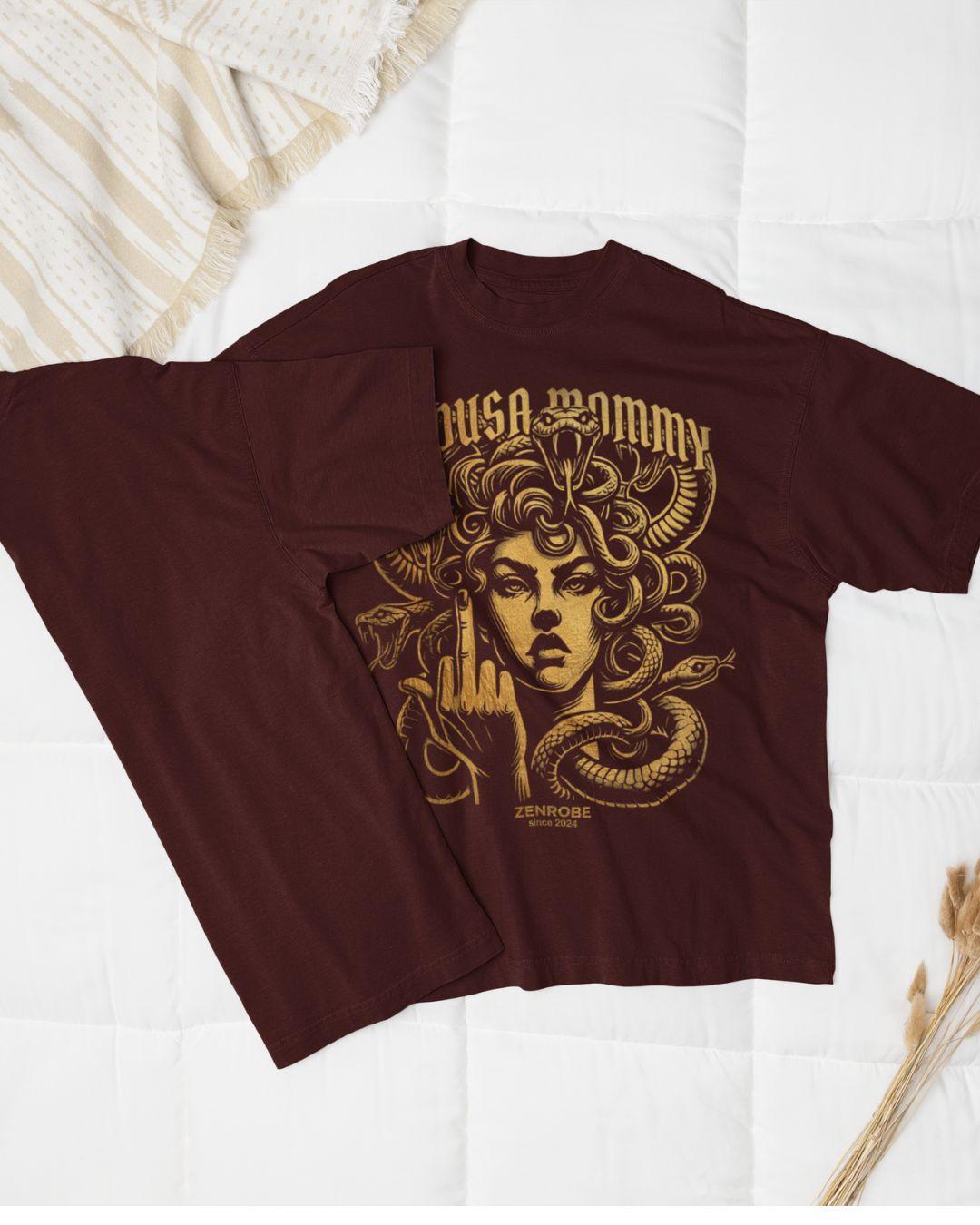 Medusa Mommy Women’s Oversized T-shirt - -