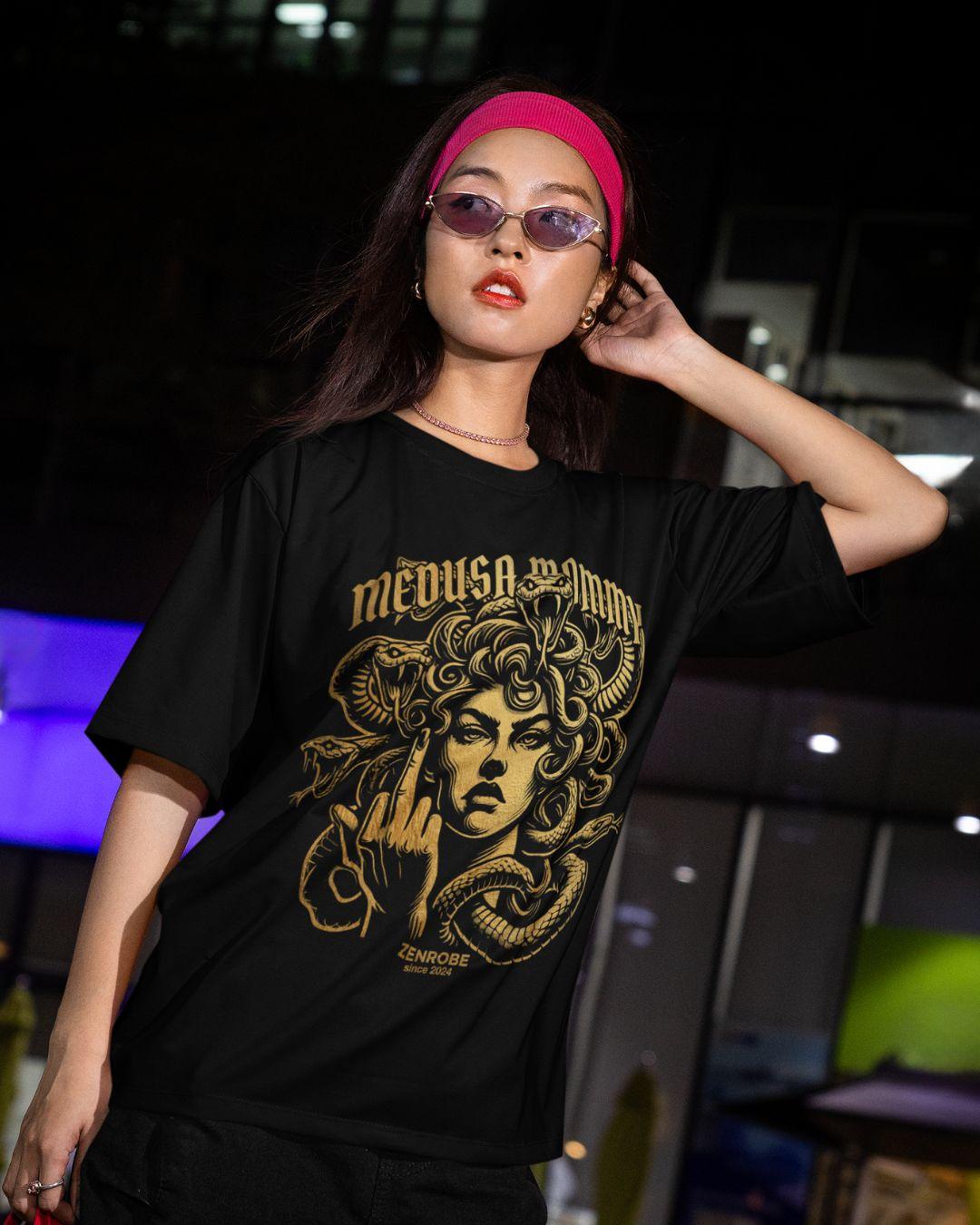 Oversized Tshirts : Medusa Mommy Women's Oversized T-shirt